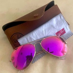 Ray-Ban Sunglasses with rose gold Frame and Hot pink Mirror Chrome